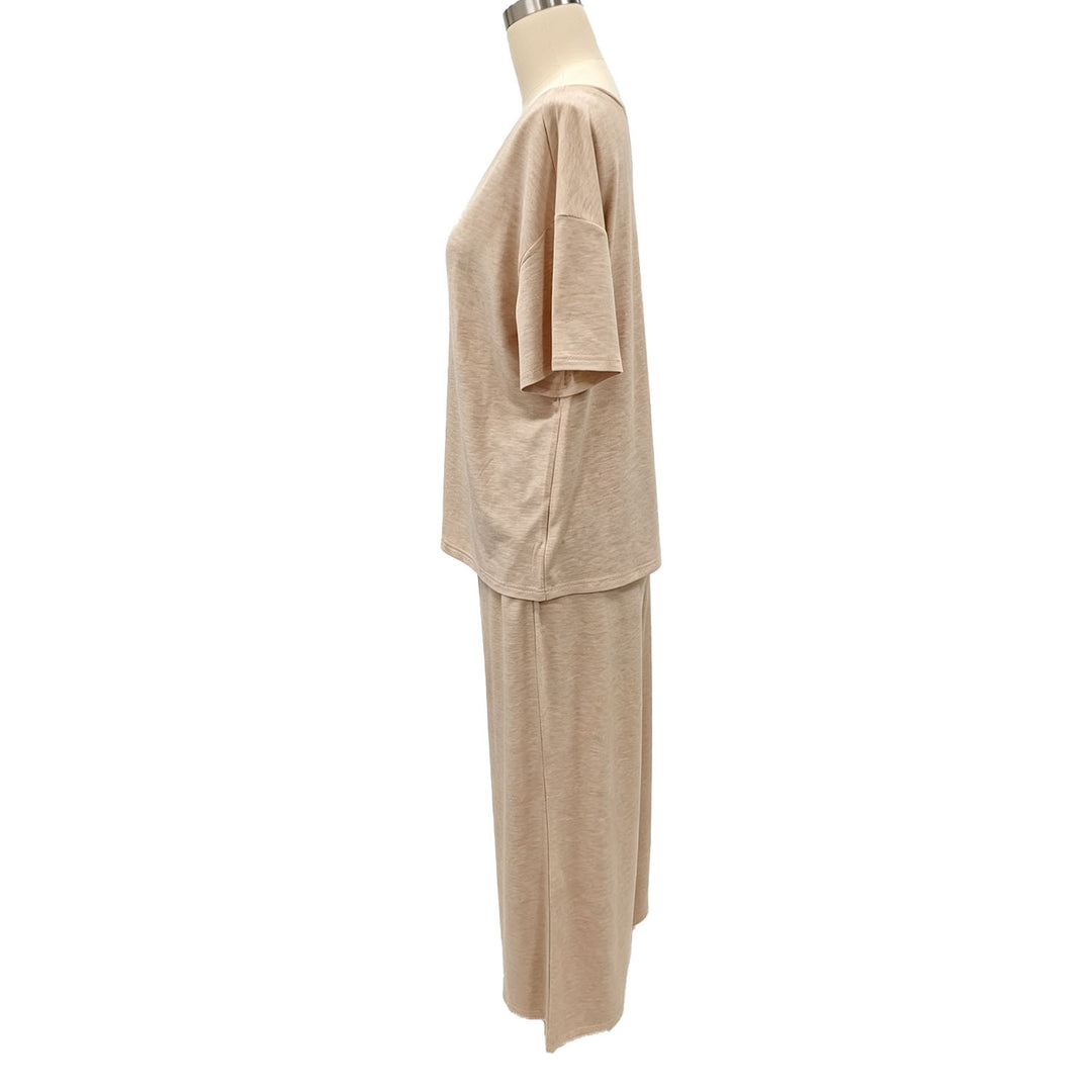 Off-shoulder short-sleeve top and wide-leg trousers set