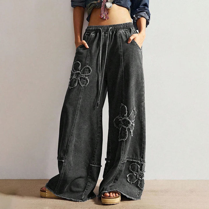 Elastic waist floral frayed wide-leg jeans