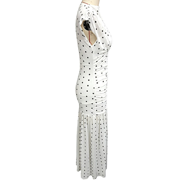 Polka-dot pleated waist-cinching dress