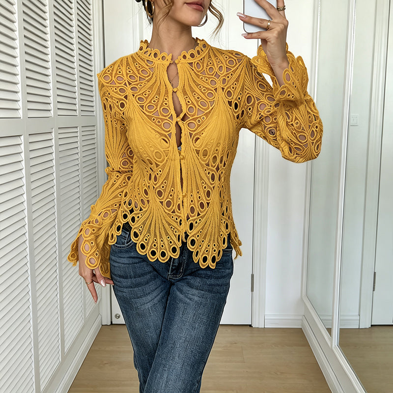 Hollowed-out lace fan-shaped hem top