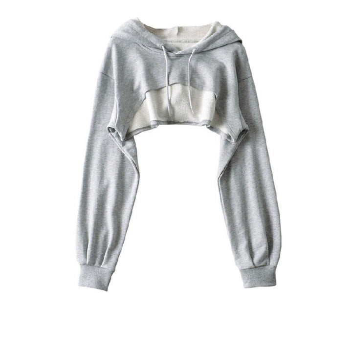 Street-style long-sleeve asymmetrical cropped top