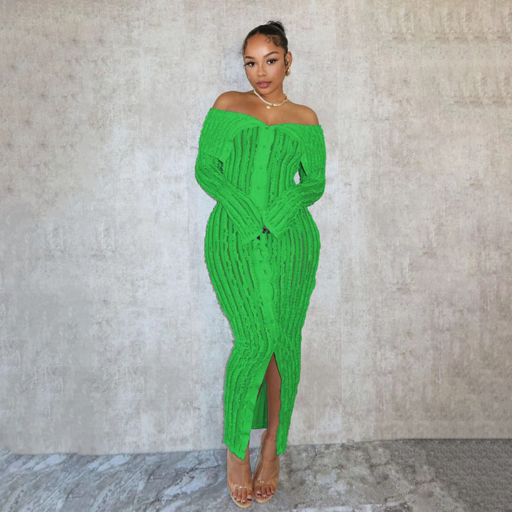 Front-slit wavy-patterned fitted long-sleeved dress